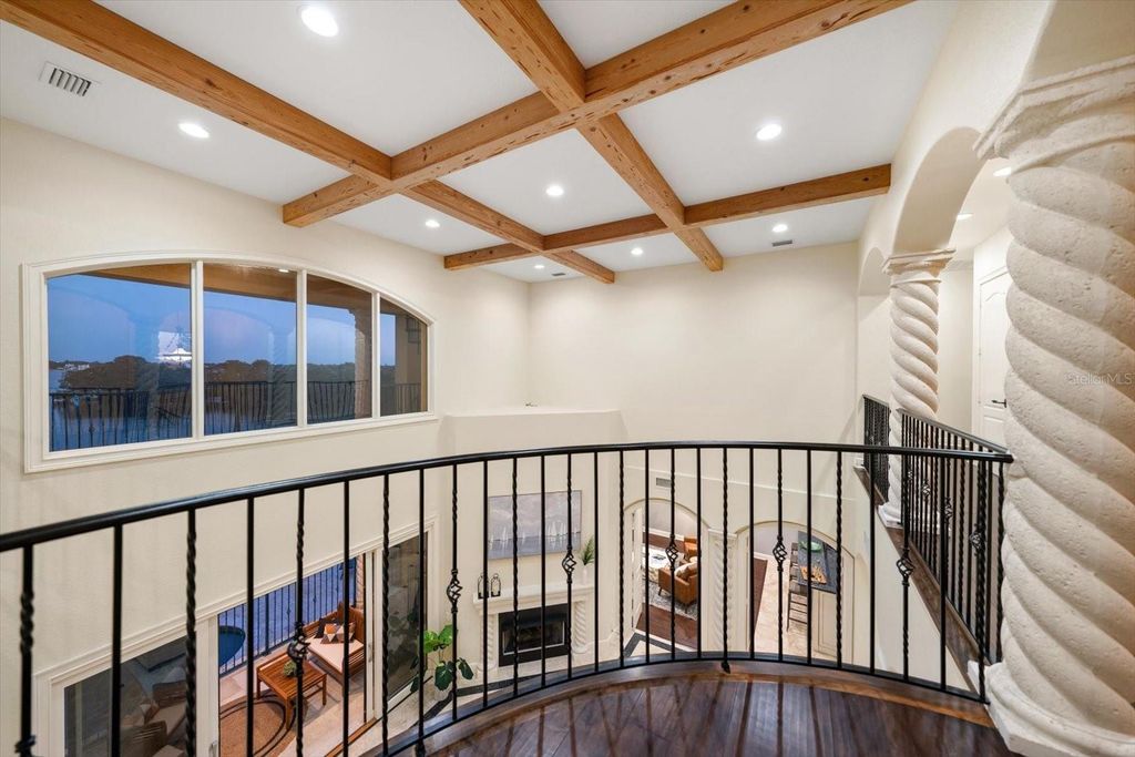 Image 62 of property listing at 903 HARBOR DRIVE, Belleair Beach, FL 33786