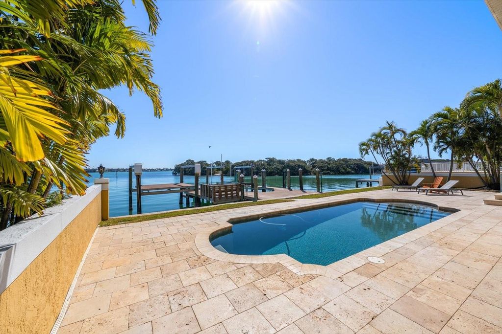 Image 70 of property listing at 903 HARBOR DRIVE, Belleair Beach, FL 33786