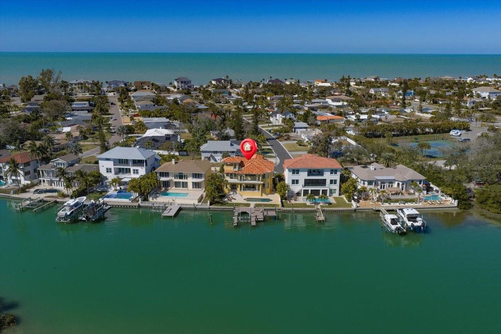 Image 96 of property listing at 903 HARBOR DRIVE, Belleair Beach, FL 33786