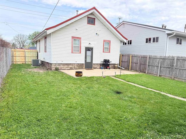 1733 Falls Avenue, Waterloo, IA 50701
