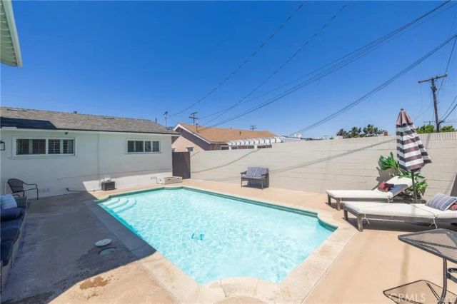 23404 Walnut, Torrance, CA 90501