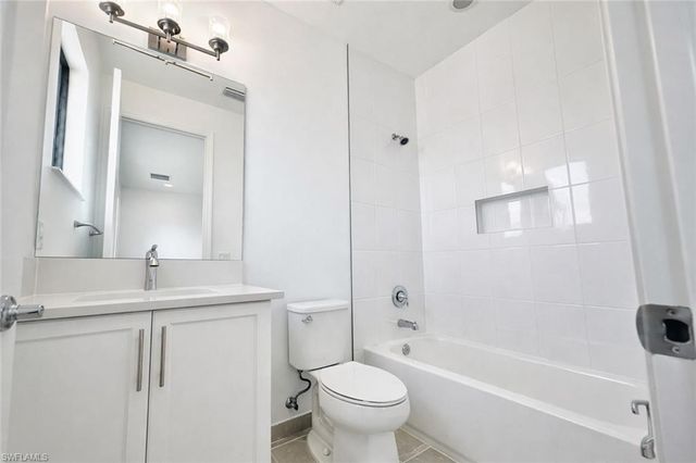 12770 Woodbury DR, Estero, FL 33928