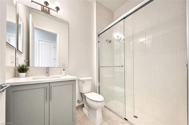 12770 Woodbury DR, Estero, FL 33928