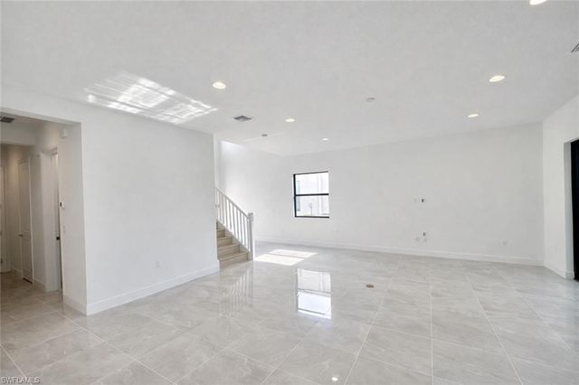 12770 Woodbury DR, Estero, FL 33928