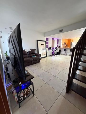 541 NW 82nd Court 375, Miami, FL 33126