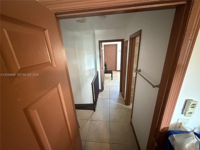 541 NW 82nd Court 375, Miami, FL 33126