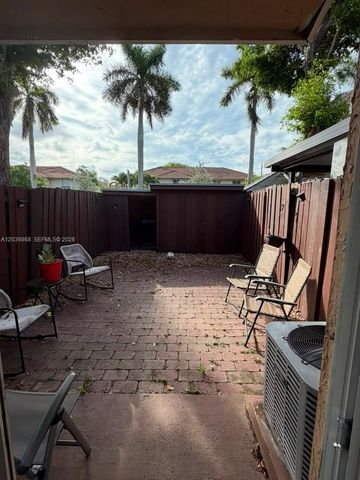 541 NW 82nd Court 375, Miami, FL 33126