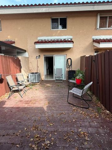 541 NW 82nd Court 375, Miami, FL 33126