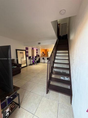 541 NW 82nd Court 375, Miami, FL 33126