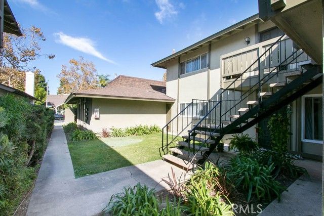 2738 W Keller, Santa Ana, CA 92704
