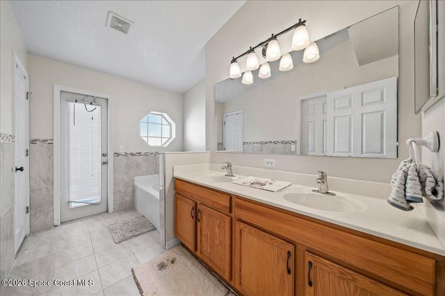 3262 Chica Circle, Melbourne, FL 32904