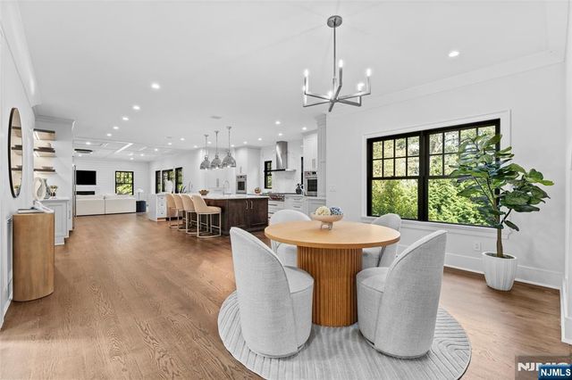 330 Hartshorn Drive, Millburn, NJ 07078