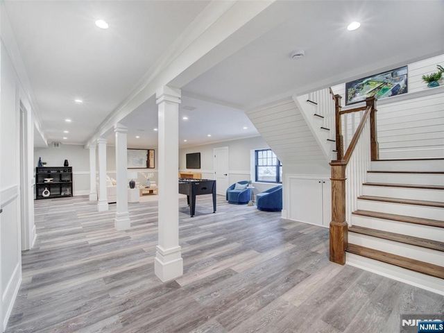 330 Hartshorn Drive, Millburn, NJ 07078