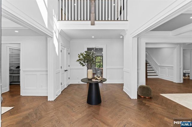 330 Hartshorn Drive, Millburn, NJ 07078