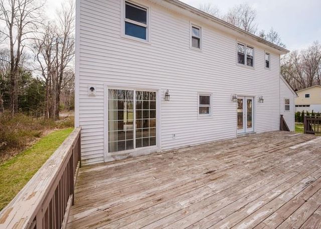 27 Nathan Hale Drive, Stormville, NY 12582