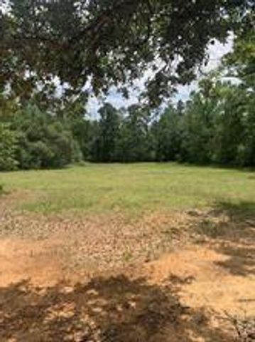 11792 Farrell Road, Willis, TX 77378