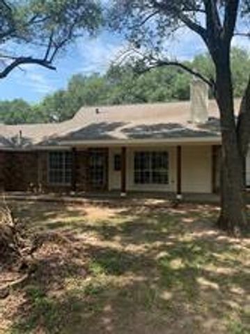 11792 Farrell Road, Willis, TX 77378