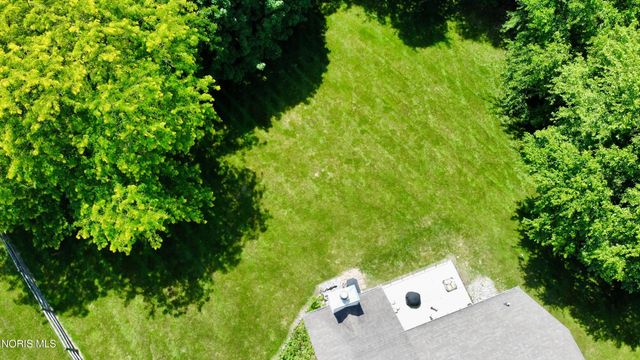 1945 Oxleigh Circle, Holland, OH 43528