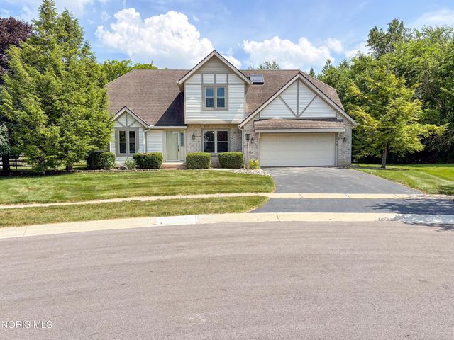 1945 Oxleigh Circle, Holland, OH 43528
