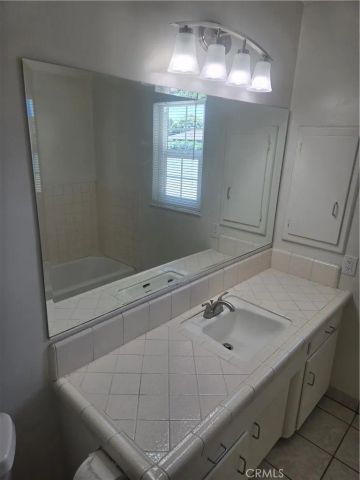 5769 E Oakbrook, Long Beach, CA 90815