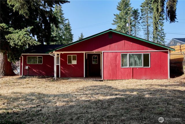835 SW 306th Street, Federal Way, WA 98023