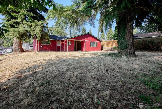 835 SW 306th Street, Federal Way, WA 98023