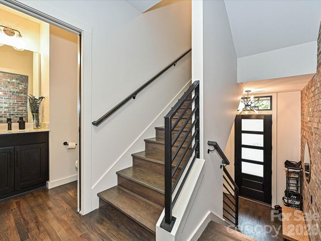 432 E 33rd Street, Charlotte, NC 28205