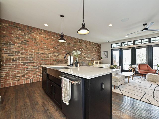 432 E 33rd Street, Charlotte, NC 28205