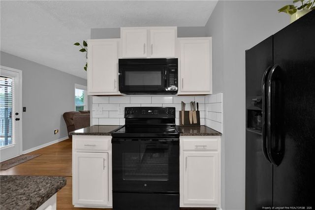 1928 Daphne Circle, Fayetteville, NC 28304