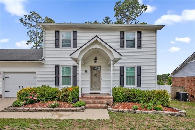 1928 Daphne Circle, Fayetteville, NC 28304