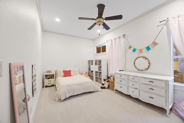 315 Rancho Bueno DR, Georgetown, TX 78628