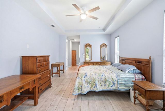 922 VOLUSIA TIMBER COURT, Lake Helen, FL 32744