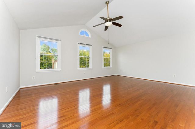 417 MADISON FOREST DR, Herndon, VA 20170