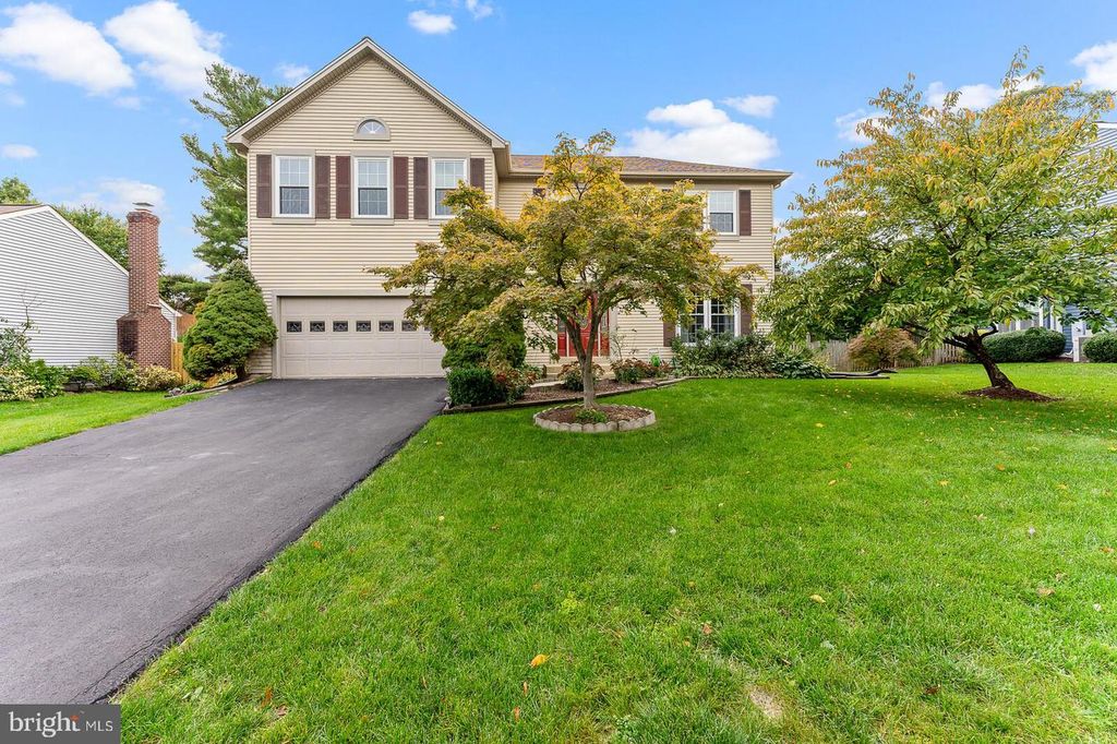 417 MADISON FOREST DR, Herndon, VA 20170