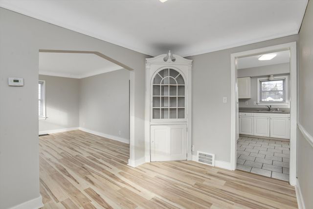 7051 Hupp Avenue, Warren, MI 48091