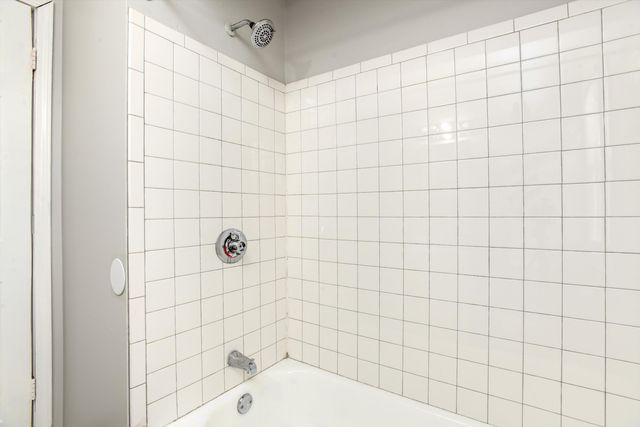 7051 Hupp Avenue, Warren, MI 48091