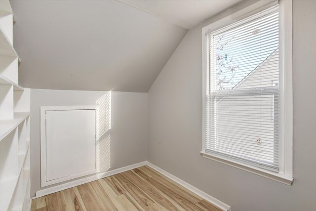 7051 Hupp Avenue, Warren, MI 48091