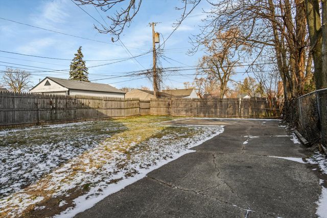 7051 Hupp Avenue, Warren, MI 48091