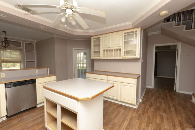 507 Dean, White Hall, AR 71602