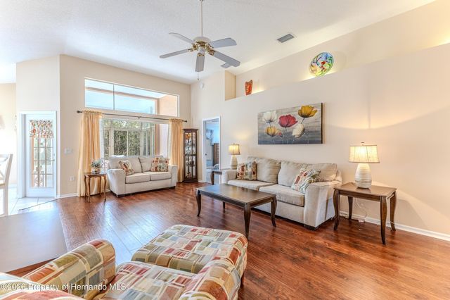 14136 Whitecap Avenue, Hudson, FL 34667