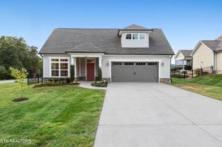 328 Cedar Branch Tr, Lenoir City, TN 37772
