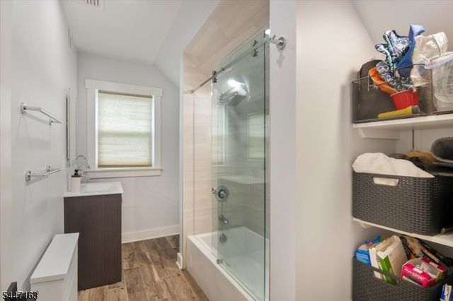 100 Mountain Ave, North Caldwell Boro, NJ 07006