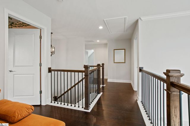 222 Montview Circle, Greenville, SC 29617