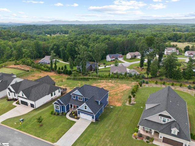 222 Montview Circle, Greenville, SC 29617