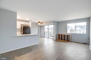 12753 DARA DR, Woodbridge, VA 22192