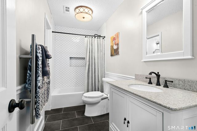 55 Mill Plain Road 19-3, Danbury, CT 06811