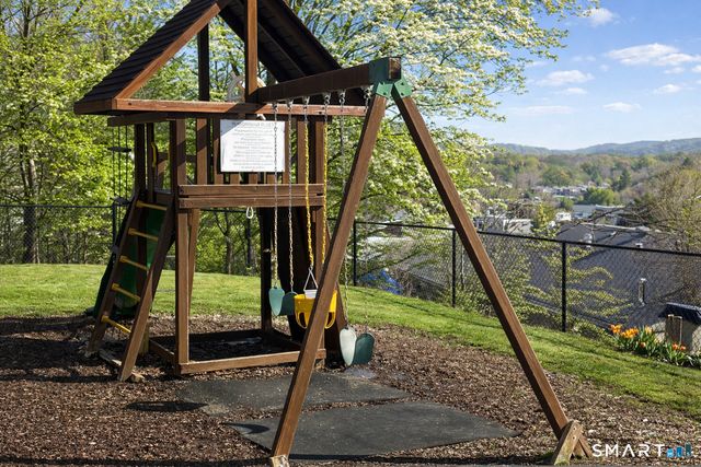 55 Mill Plain Road 19-3, Danbury, CT 06811