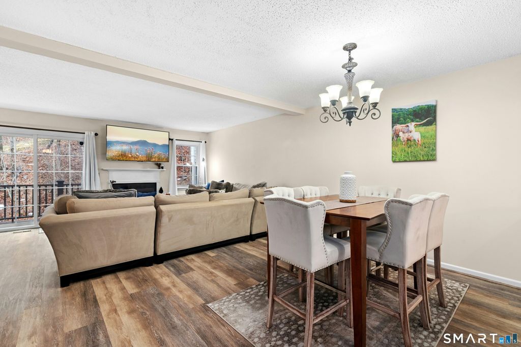 55 Mill Plain Road 19-3, Danbury, CT 06811