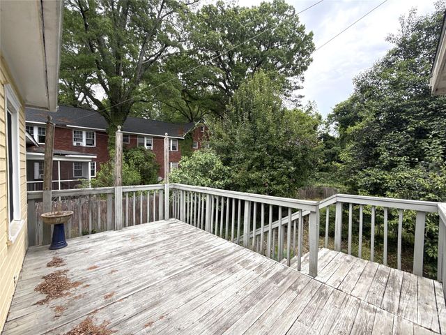 420 N Laurel Avenue, Charlotte, NC 28204