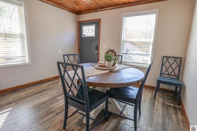 135 Livingston Rd, Gilbertsville, KY 42044